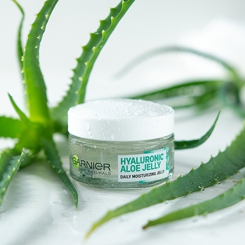 Skin Naturals Hyaluronic Aloe Jelly Night Moisturizing Jelly - Nočný pleťový krém
